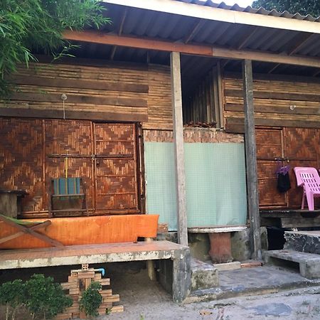 Relax Beach House Ko Lanta Extérieur photo