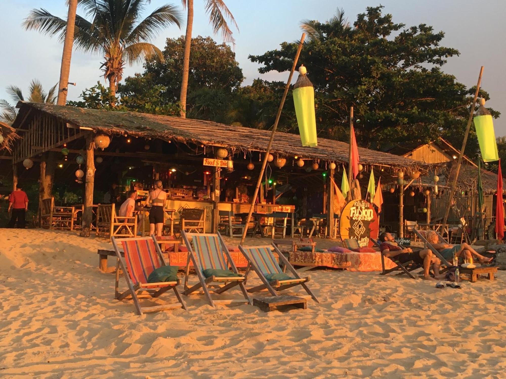 Relax Beach House Ko Lanta Extérieur photo
