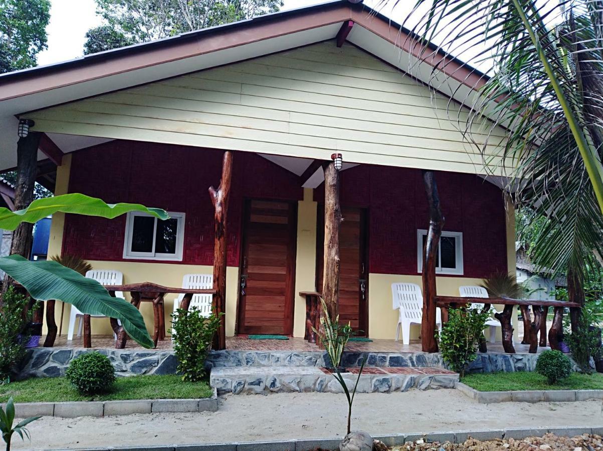 Relax Beach House Ko Lanta Extérieur photo
